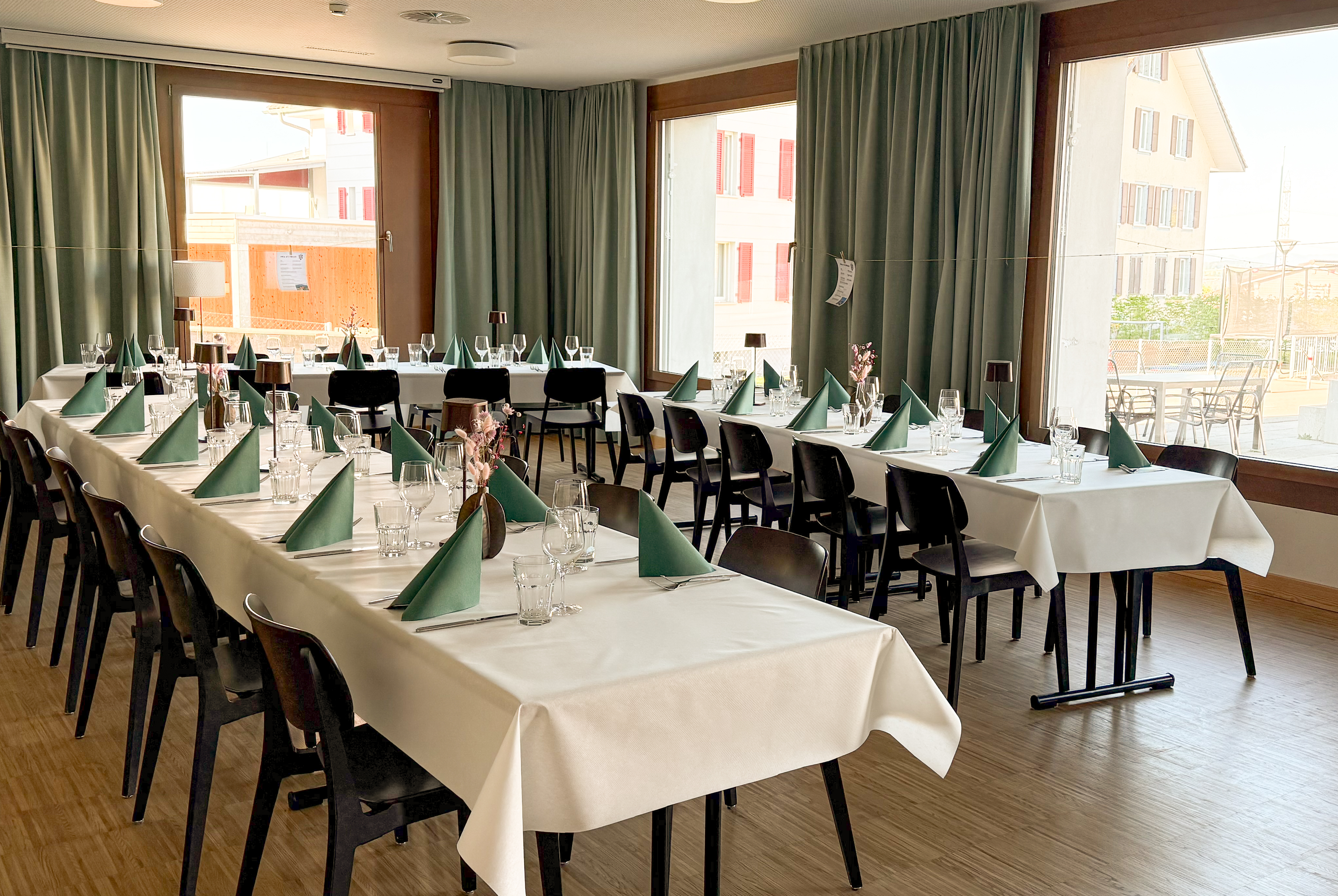 Restaurant Hall